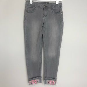 3/$25 Gymboree Sz 5 Grey Jeans with Plastic Jewels at the Cuffs